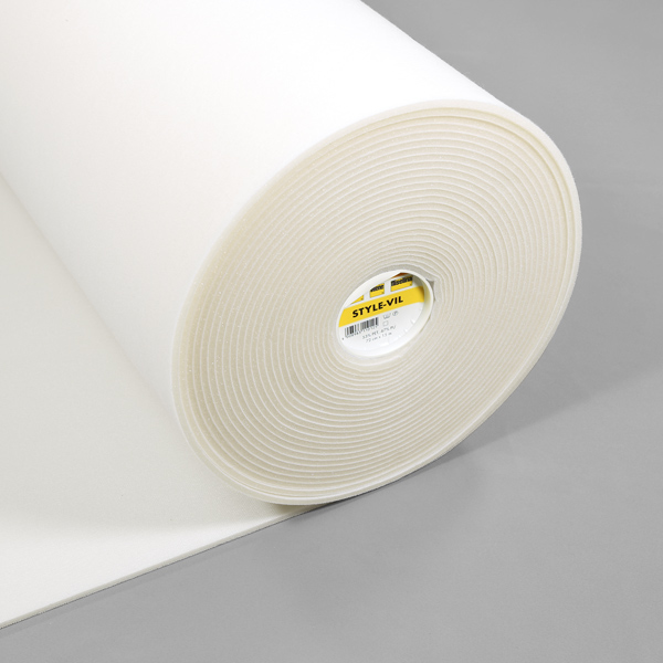 Vlieseline Style-Vil Fix White Single Sided Fusible Foam Wadding 72cm (28in) x 15 mtrs (16.2 yds)